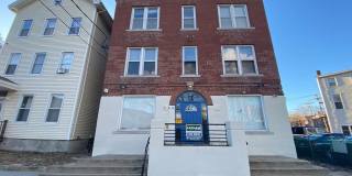 588 East St Gallery 11