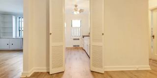 6910 Yellowstone Blvd Gallery 1