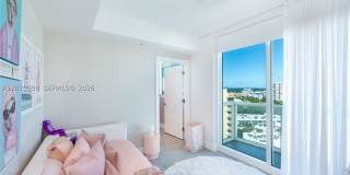 3801 Collins Ave Gallery 24