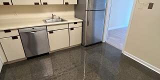 Nice One Bed + One Bath in Luxury Secure Doorman Bldg Gallery 10