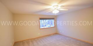 Beautiful 2 bedroom, 1.5 bath Townhouse in West Des Moines with 1-car attached garage Gallery 8