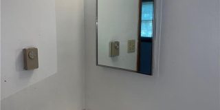 9621 8th Bay Street Gallery 9
