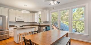 Beautiful Southern Village townhome - Furnished - Mid / Long Term lease options Gallery 13