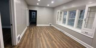 3138 Seymour Avenue - Down Gallery 6