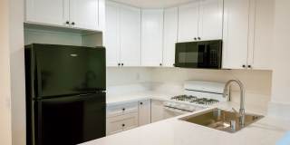 4550 Laurel Canyon Boulevard Gallery 5