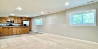 Beautiful Valley Views & Utilities Included! Gallery 6