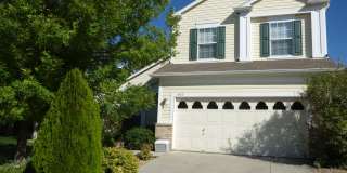 Great SW Longmont Location- 3Bd/ 2.5 Bath with Full Basement! Gallery 1