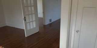 1094 Lenox Street Gallery 8