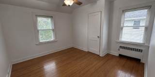 432 Beach Avenue Gallery 17