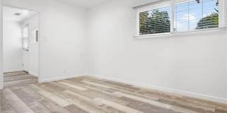 1500 Voorhees Gallery 19