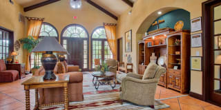 Mission Oaks Apartment Homes Gallery 19