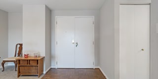 1040 DEER RIDGE Drive Gallery 2