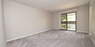 1808 Village Court Gallery 20