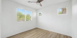 105 W Latona Gallery 26