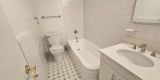 40 Central Park South Gallery 10