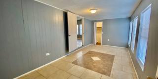 Handyman Special $0 First Month's Rent / “You fix, you SAVE BIG!!” Contact Mayshell for details: 806 704-3055 ext 2 Gallery 4