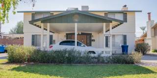 1043 E Loma Vista Dr Gallery 1