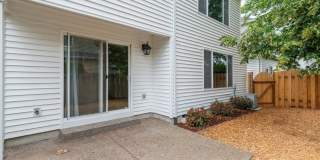 3Bd/2.5Ba in a Well-Liked Bethany Neighborhood ~ Washer/Dryer Included with 2 Car Garage and Fenced Yard!!!! Gallery 16