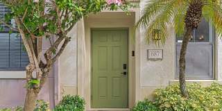 687 Hibiscus Street Gallery 3