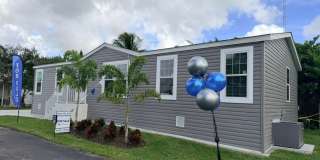 3447 S.w. 50th Lane, #E-12 Gallery 1