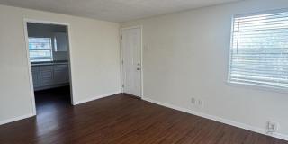210 13TH Avenue N Gallery 5