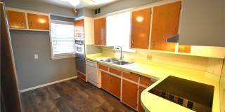 2761 Forestview Avenue Gallery 7