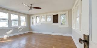 Fantastic Remodeled 4BD/2BTH in the Paseo District Gallery 29