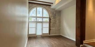 435 S FRONT Gallery 3