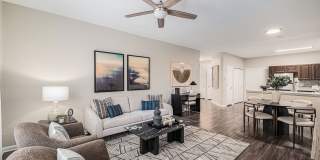 Creekside at Highlands Ranch Gallery 1