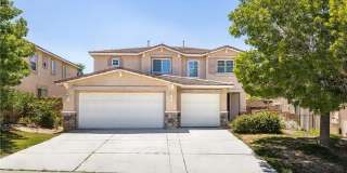 2232 Compote Circle Gallery 1