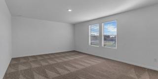 Like-New Ashton Woods Spacious 5BR 4BA, Prime Location Near I-4! Gallery 18