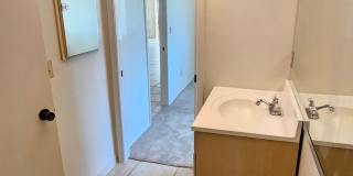 Annual Unfurnished 2nd Floor Condo at Summer Green Capri Isles with a Garage! Gallery 34