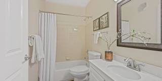 Roebling Row Gallery 68