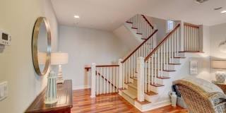 306 E Mallory Circle Gallery 18