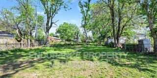 4629 Queens Avenue Gallery 24