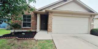 325 Comal Run Gallery 1