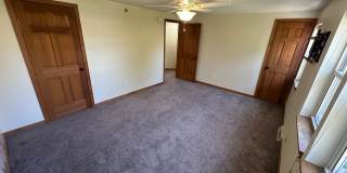 Charming 2BD/1BA Townhome in Burlington’s New North End Gallery 6