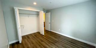 Interlake Apartments Gallery 6