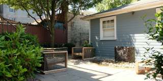 4822 N Leavitt Street Gallery 22