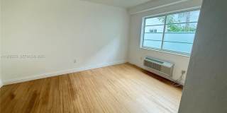 6930 Rue Vendome Gallery 12
