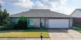 2701 Chenier Street Gallery 1