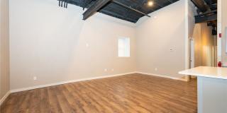 2335 Main Street Gallery 7