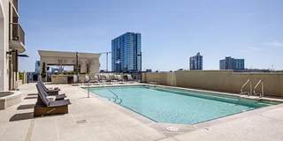 Luxury condo in the Rhythm at Music Row Gallery 20