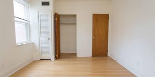 721 SPRUCE Street Gallery 13