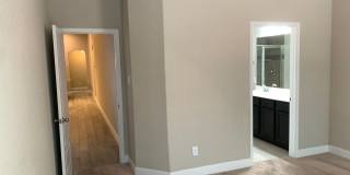 2 Weeks free rent / 3/2/2 Duplex / Walk to Historic Gruene / Fridge / Gas Cooking / Fenced in yard / CISD Gallery 13