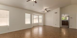 4634 E Grovers Avenue Gallery 4