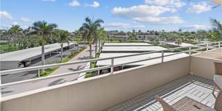 240 Seaview Ct unit: 413 Gallery 31