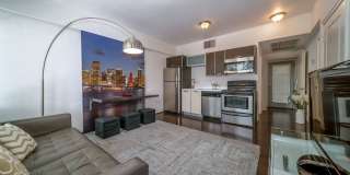 Tastefully furnished 1 bed/1 bath unit in 4-unit boutique building the heart of South Beach! Gallery 4