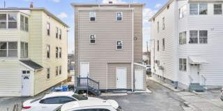 329 Broad Street unit: 2 Gallery 2