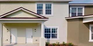 Eleven Oaks Gallery 21